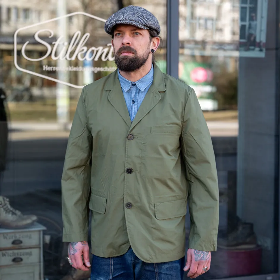 Universal Works Jacken>Capitol Jacket Recycled Polytech Olive