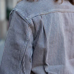 Momotaro Jacken><noscript><img width=