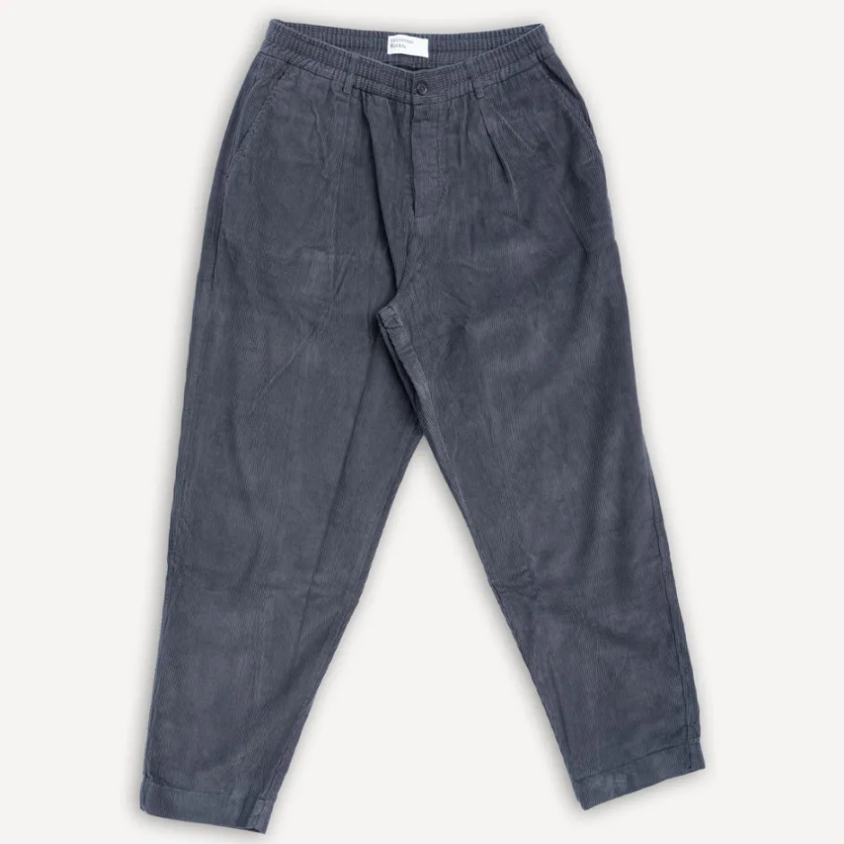 Universal Works Hosen>Pleated Track Pant Cord Charcoal