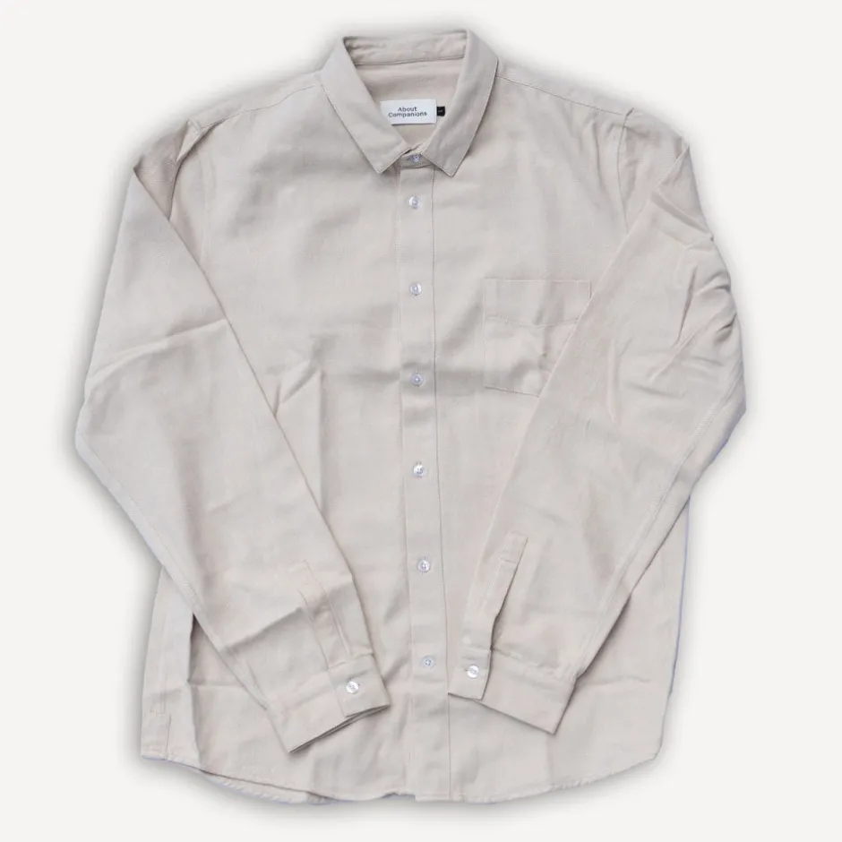 About Companions Hemden>Simon Shirt Eco Flannel Light Sand